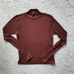 Topshop mock neck ribbed top rust
